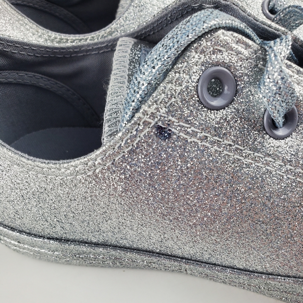 HPx2π NIB Unisex Silver Glitter All Star Converse - Picture 7 of 7